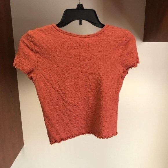 American Eagle Orange Ruched Crop Top Tee - Picture 5 of 5